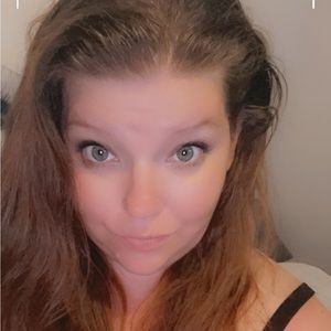 Meet your Posher, Misti